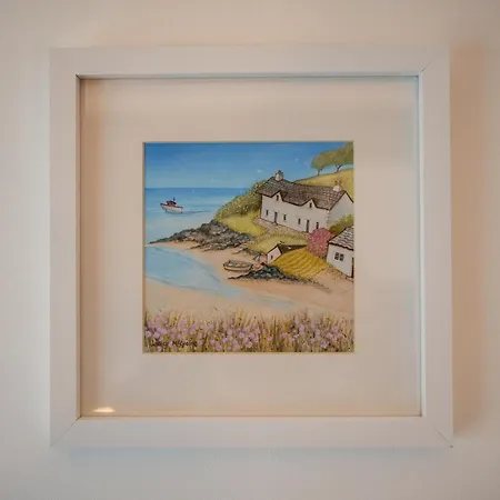 Alfred House By Horizon 펜션 레드카