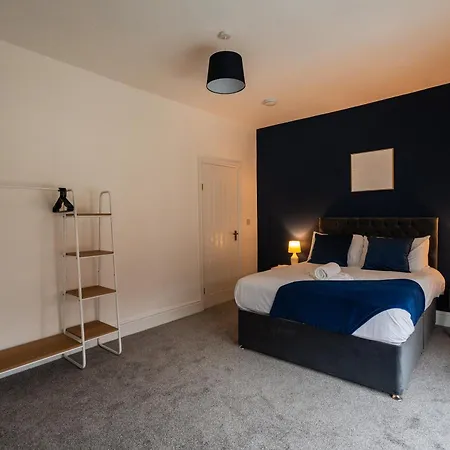 Alfred House By Horizon Holiday home *