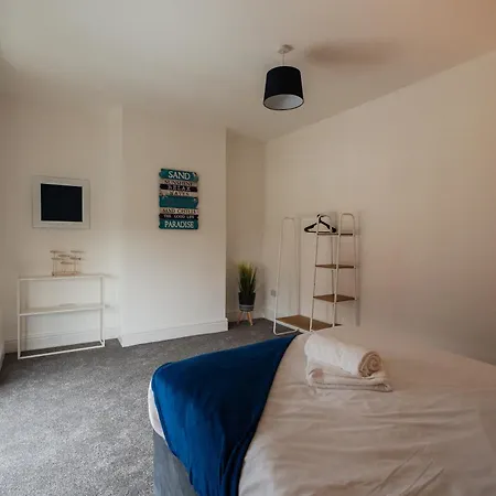 Alfred House By Horizon Holiday home *