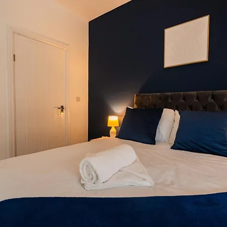 Alfred House By Horizon * Redcar